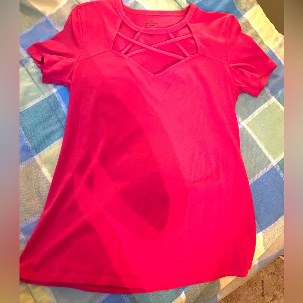 Torrid Bright Red/Pink Strappy Tee sz 0
